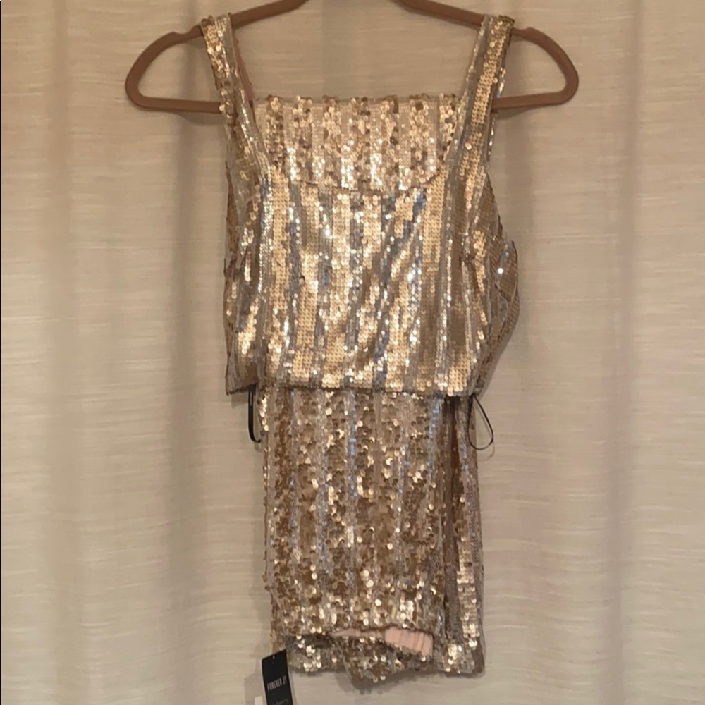 Two Piece Sequins Set!